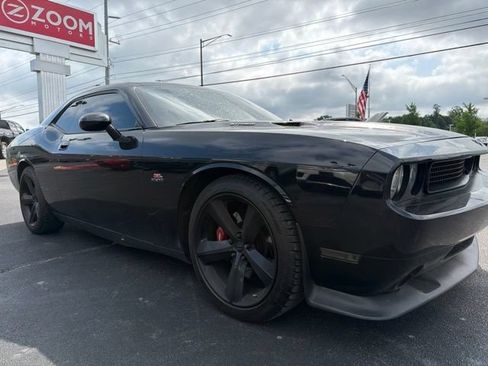 Used 2010 Dodge Challenger SRT8 w/ SRT Option Group II RWD image 2