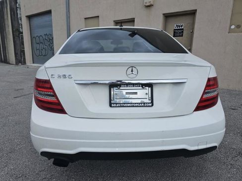 Used 2014 Mercedes-Benz C 250 Sport image 16