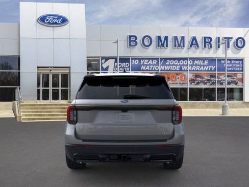 New 2026 Ford Explorer ST-Line w/ ST-Line Street Pack image 5