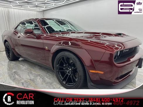 Used 2020 Dodge Challenger R/T Scat Pack image 1