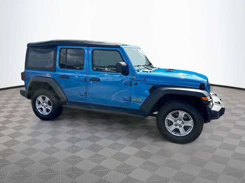 Used 2022 Jeep Wrangler Unlimited Sport AWD/4WD image 5