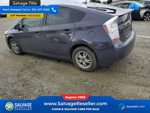 Used 2011 Toyota Prius Four w/ Navigation Pkg FWD image 3