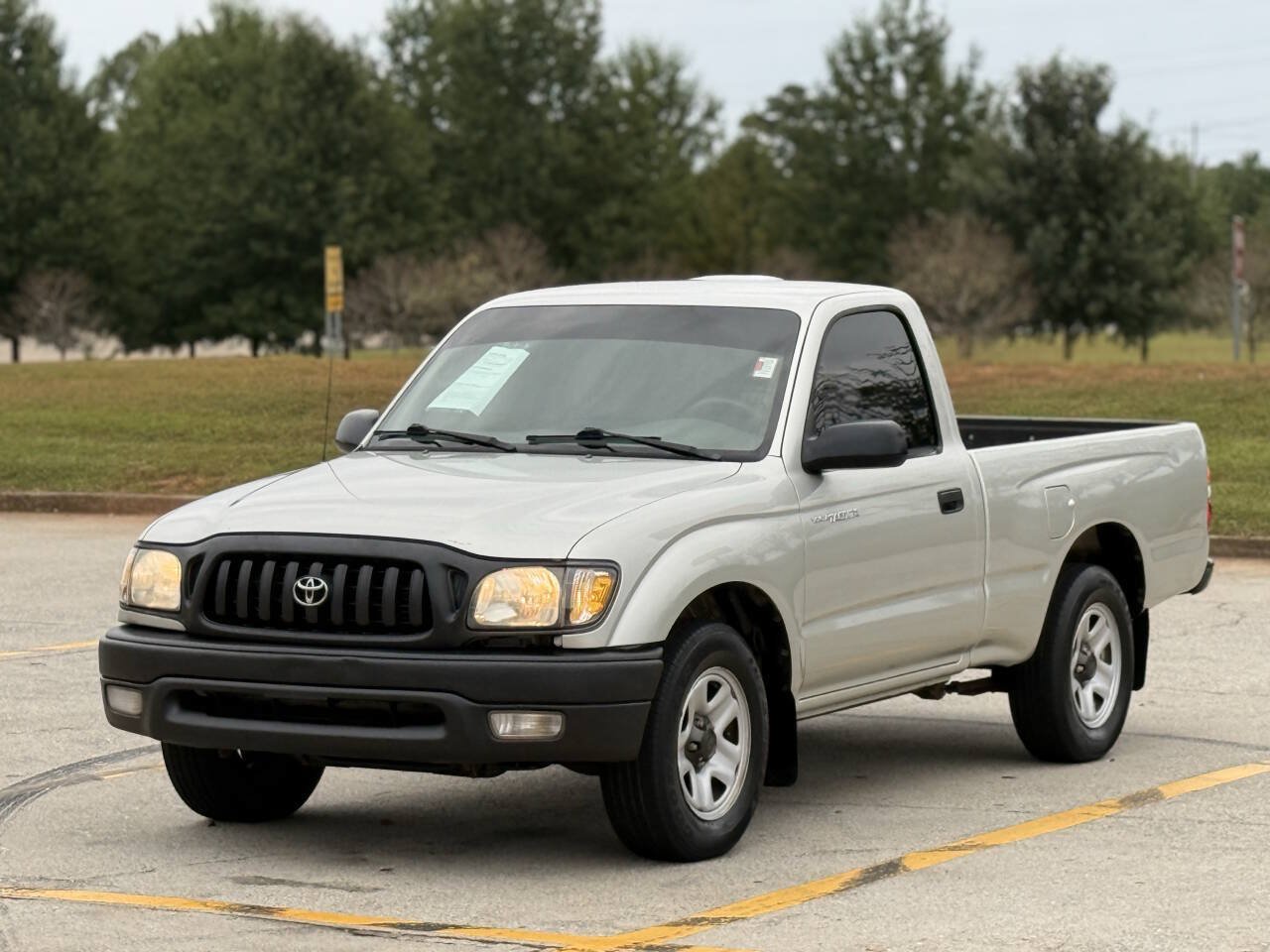 Used 2004 Toyota Tacoma 2WD Regular Cab image 2