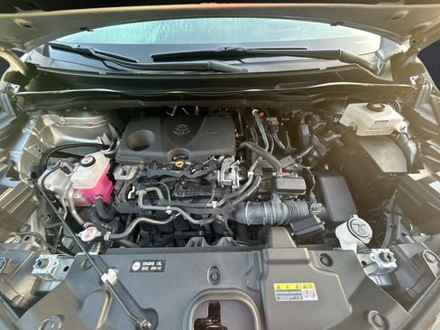 Used 2021 Toyota Sienna LE FWD image 33