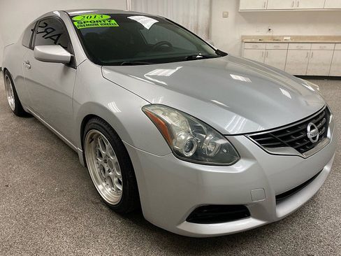Used 2013 Nissan Altima 2.5 S image 3