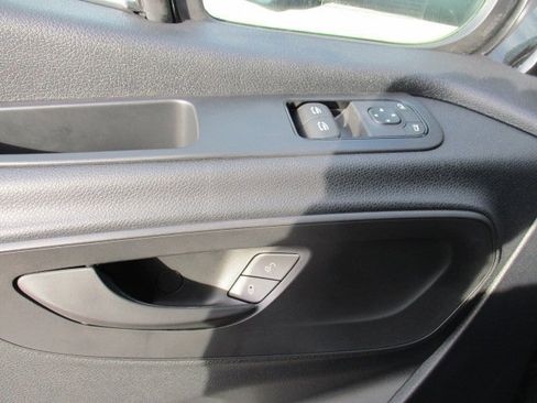 Used 2023 Mercedes-Benz Sprinter 3500 image 9