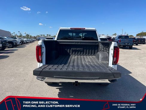 New 2026 GMC Sierra 1500 SLT w/ SLT Premium Plus Package AWD/4WD image 15