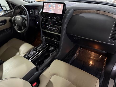 Used 2023 INFINITI QX80 Premium Select w/ All-Season Package image 50