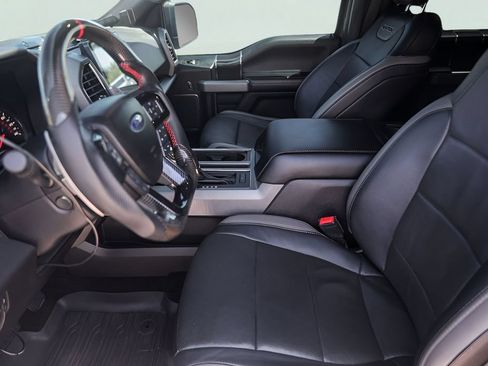 Used 2018 Ford F150 Raptor w/ Equipment Group 802A Luxury AWD/4WD image 12
