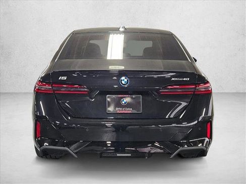 New 2026 BMW i5 eDrive40 w/ M Sport Package image 7