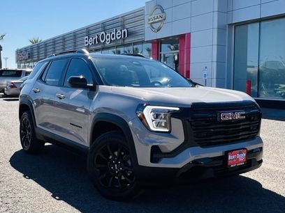 Used 2026 GMC Terrain Elevation w/ Black Edition