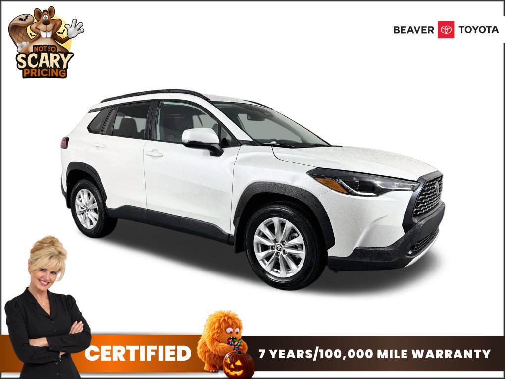 Used 2023 Toyota Corolla Cross LE FWD image 1