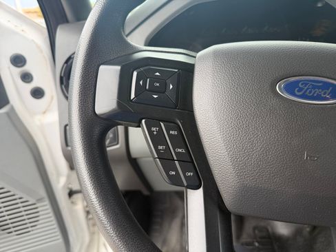 Used 2021 Ford F750 2WD Regular Cab Super Duty image 13