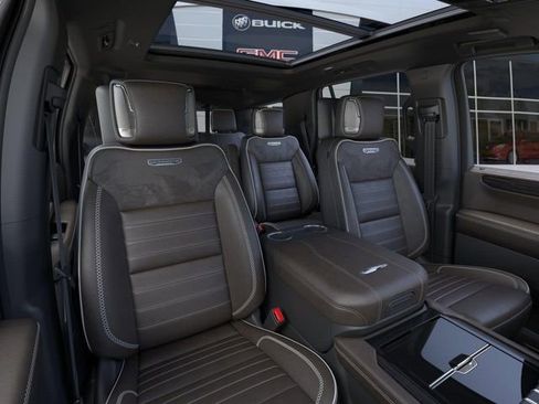 New 2026 GMC Yukon Denali Ultimate AWD/4WD image 16