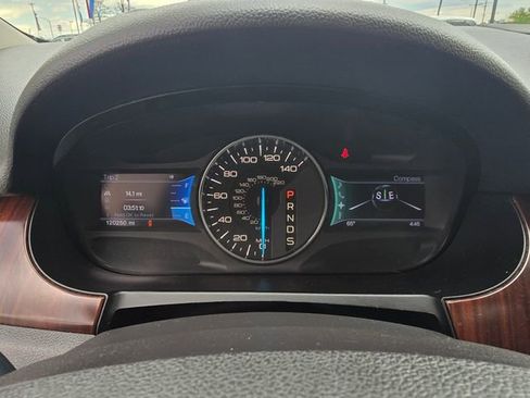 Used 2013 Ford Edge Limited AWD/4WD image 25