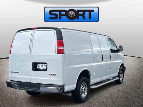 Used 2024 GMC Savana 2500 w/ Driver Convenience Package image 24