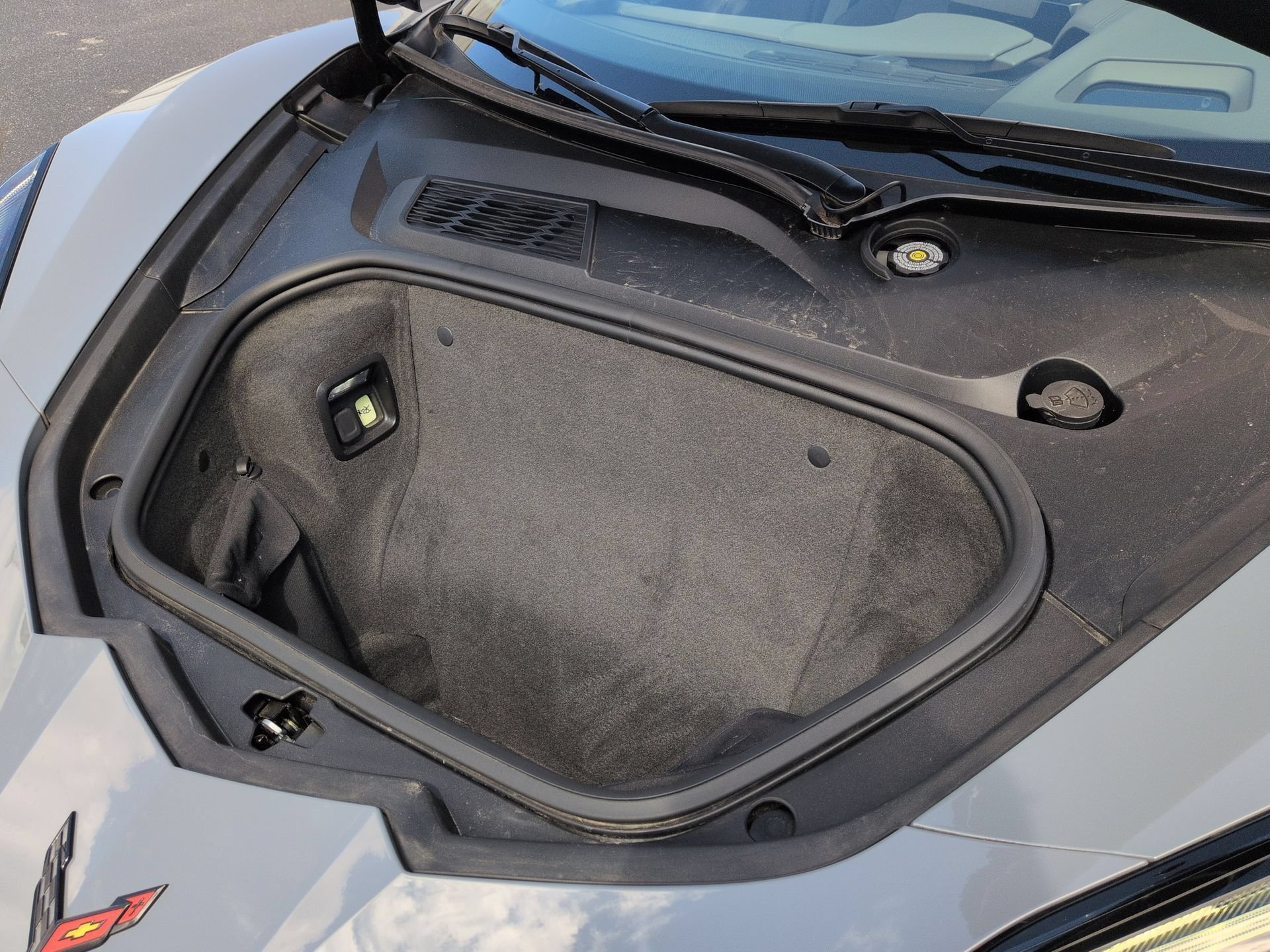 Used 2024 Chevrolet Corvette E-Ray AWD/4WD image 27