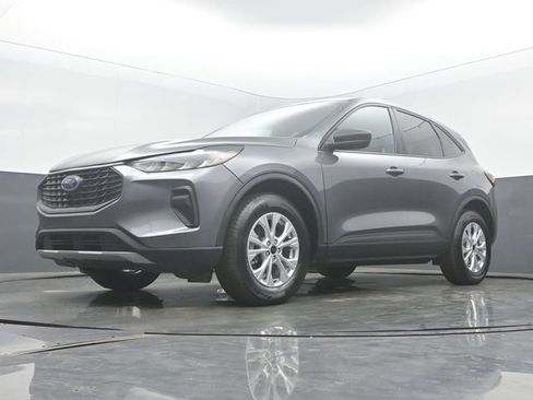 Used 2025 Ford Escape Active AWD/4WD image 53