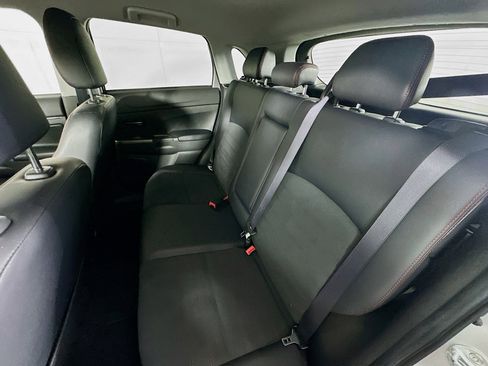 Used 2025 Mitsubishi Outlander Sport SE image 25