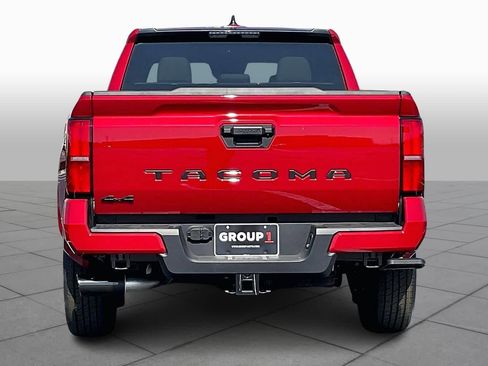 Used 2026 Toyota Tacoma SR5 image 4