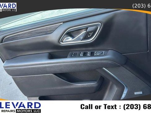 Used 2021 GMC Yukon SLT w/ SLT Premium Package image 31