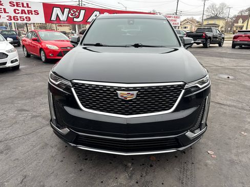 Used 2020 Cadillac XT6 Premium Luxury image 2