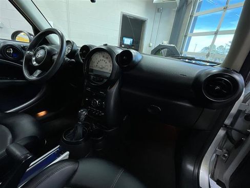Used 2014 MINI Cooper Countryman S image 25