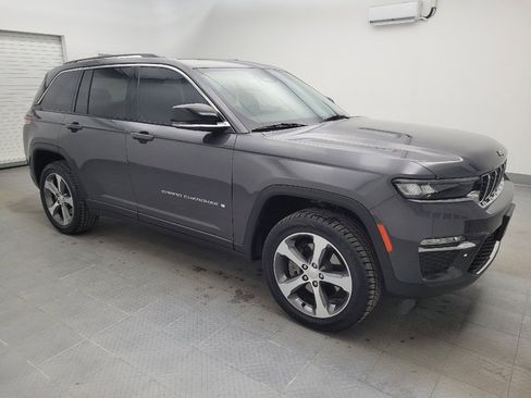 Used 2022 Jeep Grand Cherokee Limited 4xe image 11