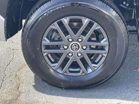 Used 2024 Toyota Tundra SR5 w/ SR5 Convenience Package image 13