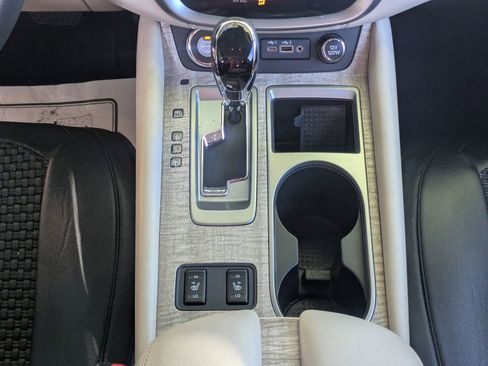 Used 2023 Nissan Murano SL w/ SL Moonroof Package FWD image 19