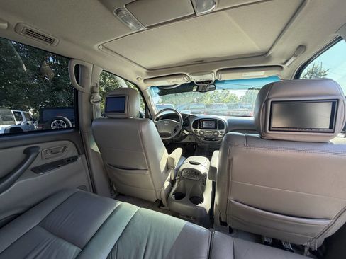 Used 2005 Toyota Sequoia Limited RWD image 14