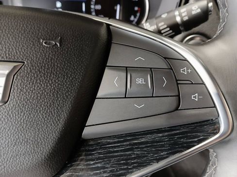 Used 2025 Cadillac XT5 Premium Luxury image 31