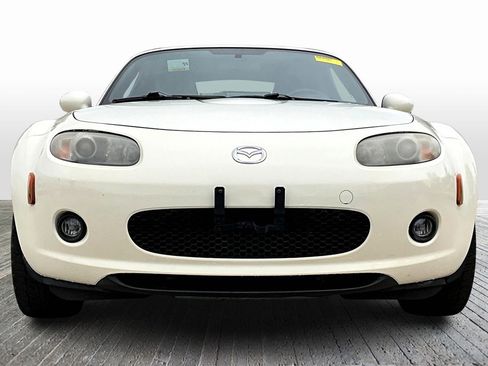 Used 2008 MAZDA MX-5 Miata Touring image 2