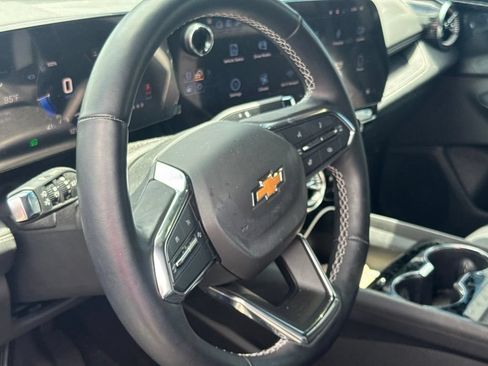 Used 2024 Chevrolet Blazer EV LT AWD/4WD image 12