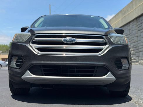 Used 2017 Ford Escape SE AWD/4WD image 40