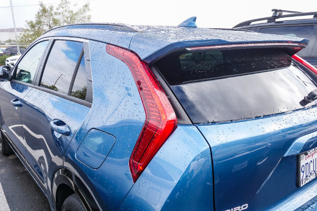 Used 2023 Kia Niro EX Touring FWD image 10
