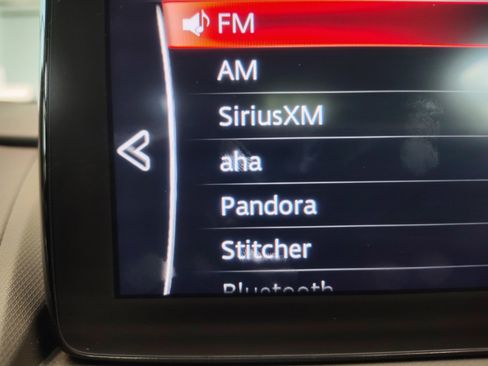 Used 2021 MAZDA MX-5 Miata RF Grand Touring image 6