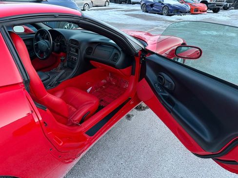 Used 2000 Chevrolet Corvette Base image 31