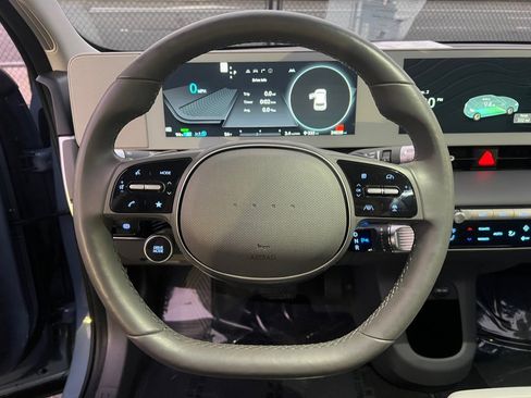 Used 2024 Hyundai Ioniq 5 SEL image 13