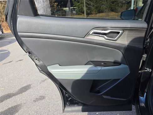 Used 2023 Kia Sportage X-Line w/ X-Line Premium Package image 14