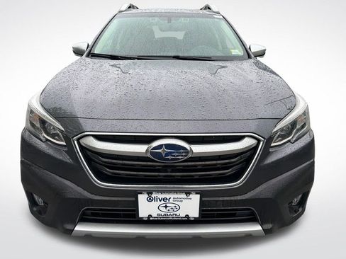 Used 2022 Subaru Outback Touring AWD/4WD image 5