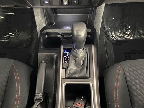 Certified 2023 Toyota Tacoma SR5 AWD/4WD image 14