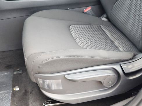 New 2025 Kia Sportage LX image 19