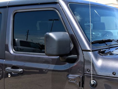 Used 2020 Jeep Wrangler Sport AWD/4WD image 8