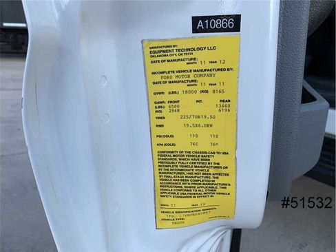 Used 2012 Ford F550 2WD Regular Cab Super Duty w/ PWR Equipment Group image 18