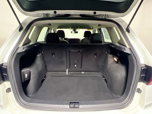 Used 2022 Volkswagen Taos S image 32