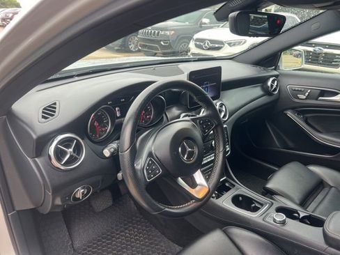 Certified 2018 Mercedes-Benz GLA 250 4MATIC image 12