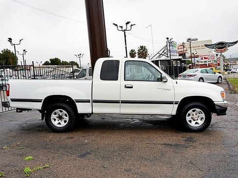 Used 1998 Toyota T100 SR5 image 10