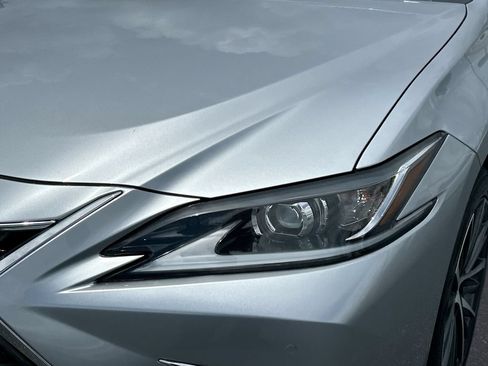 Used 2024 Lexus ES 350 w/ Premium Package FWD image 30
