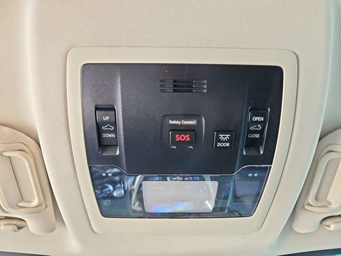 Used 2015 Lexus NX 200t AWD w/ Premium Package image 23